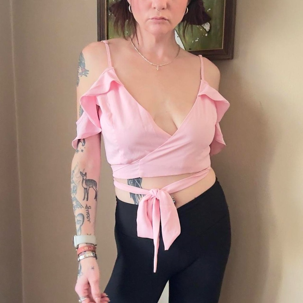 superdown Blush Pink Flutter Sleeve Wrap Tie Cropped Cami Coquette Womens M